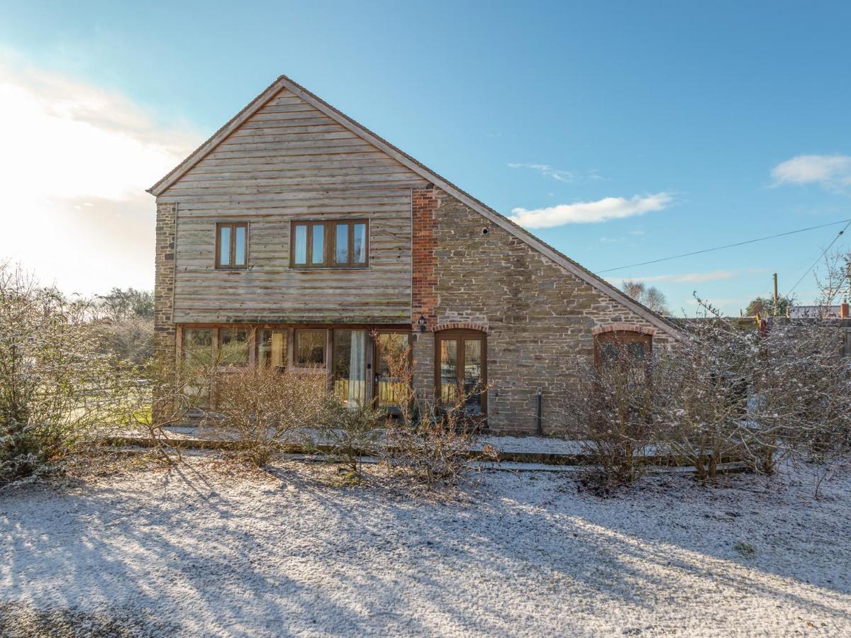 Glebe Barn Villa Caynham Exterior photo